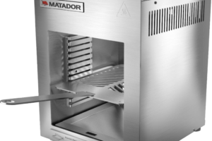 Matador Rapid Sear reaches a temperature of up to 800 degrees with the use of infrared ceramic plates. This allows you to achieve that perfect sear that you get at resteraunts from the comfort of your own home